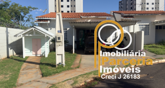 INVISTA COM SEGURANÇA – CASA NO COND. QUINTA DO HORTO
